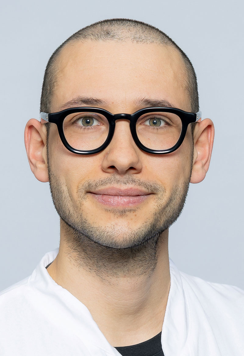 Dr. med. Robert Terziev